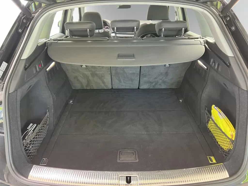 Audi Q5 2,0 TDI quattro sport 08/2017-photo-17