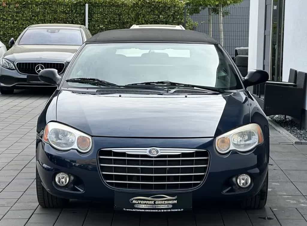 Chrysler Sebring Cabrio Limited*TÜV NEU*LEDER*KLIMA*SHZ* 03/2006-photo-2