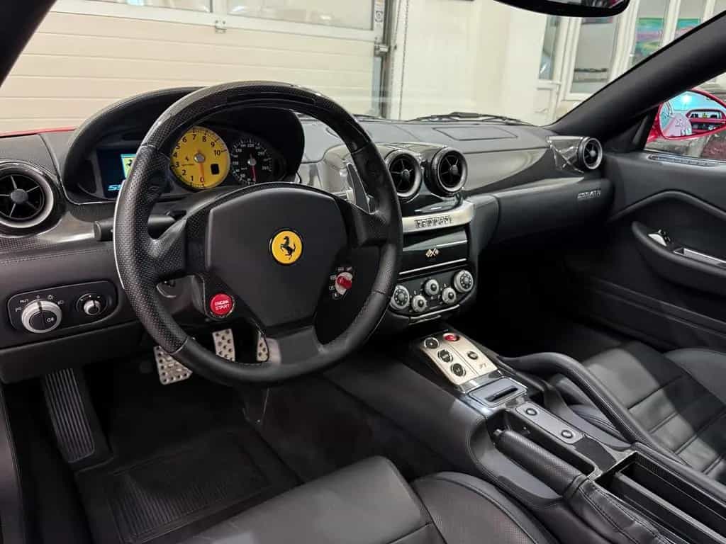 Ferrari 599 GTB F1 Carbon Rosso Corsa Racing Seats V12 07/2007-photo-23