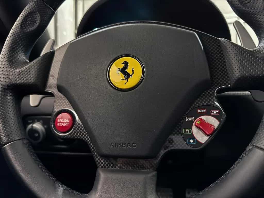 Ferrari 599 GTB F1 Carbon Rosso Corsa Racing Seats V12 07/2007-photo-33
