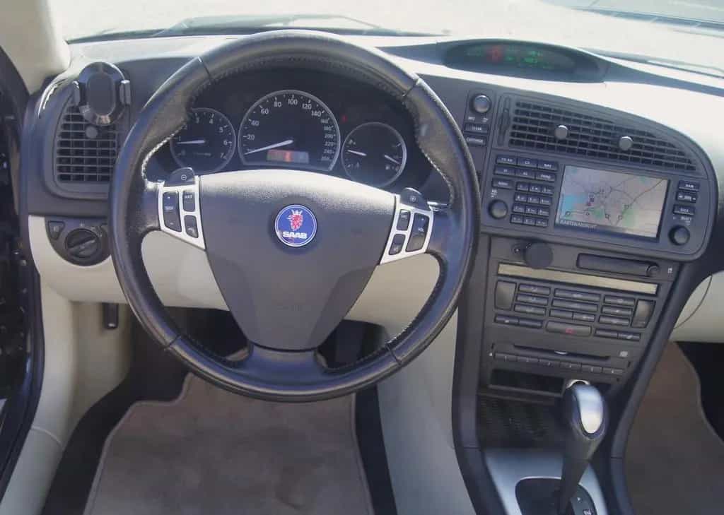 Saab 9-3 Cabriolet 2.0 T Vector Aut.! Leder/PDC 12/2005-photo-18