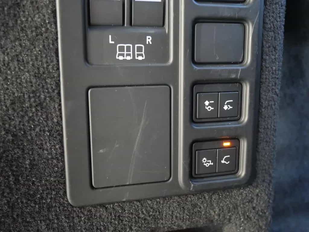 Land Rover Discovery 5 R-Dynamic SE D300 AWD 7. Sitzer (40) 04/2022-photo-21