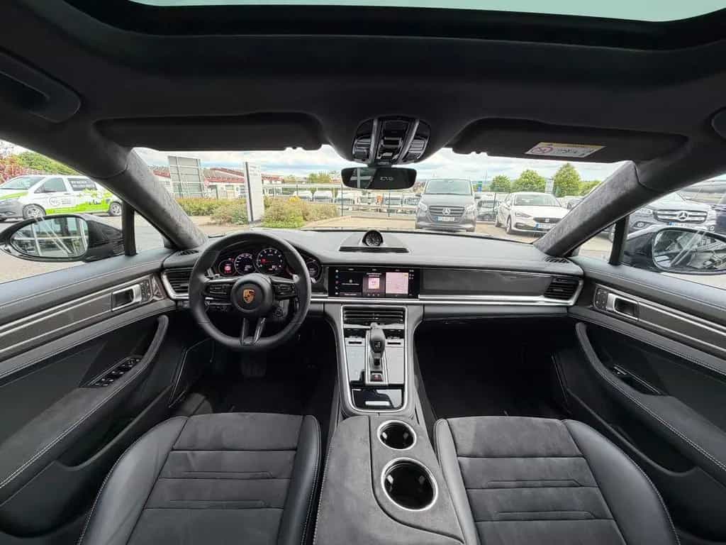 Porsche Panamera Sport Turismo GTS CARBON/BOSE/STDH/21" 02/2023-photo-17