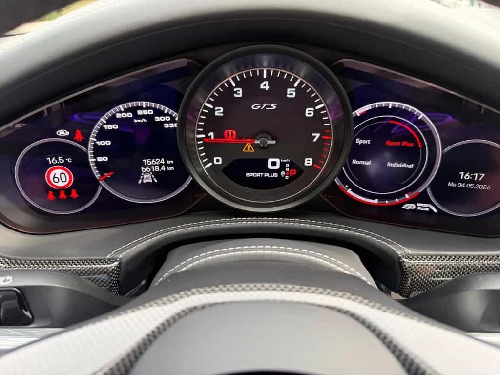 Porsche Panamera Sport Turismo GTS CARBON/BOSE/STDH/21" 02/2023-photo-18
