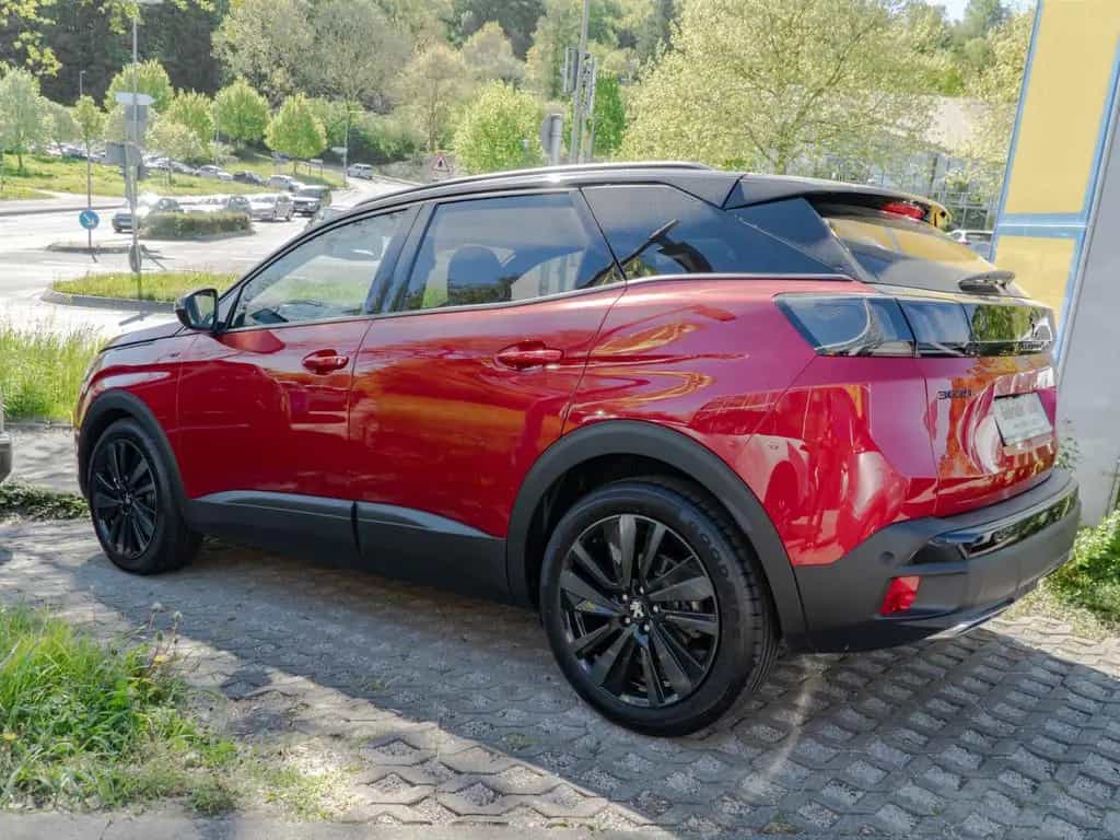 Peugeot 3008 GT PureTech 130 EAT SHZ ACC FACEL. LED PANO 03/2022-photo-4