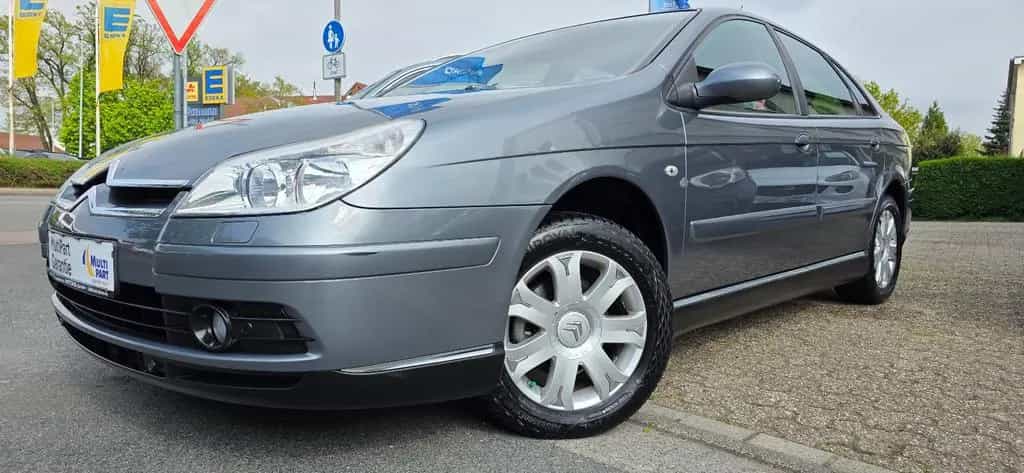 Citroën C5 Lim. 2Hd Klima Alu Zahnriemensatz + TÜV Neu 05/2006-photo-0