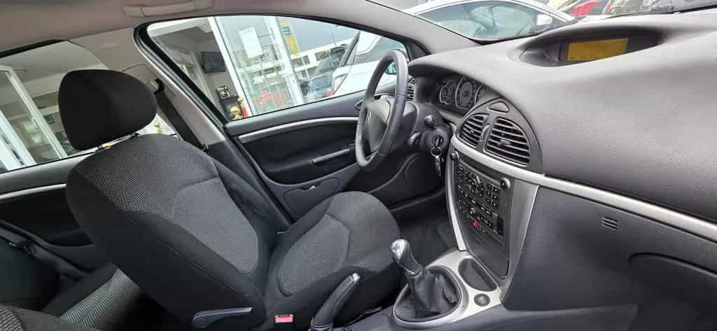 Citroën C5 Lim. 2Hd Klima Alu Zahnriemensatz + TÜV Neu 05/2006-photo-14