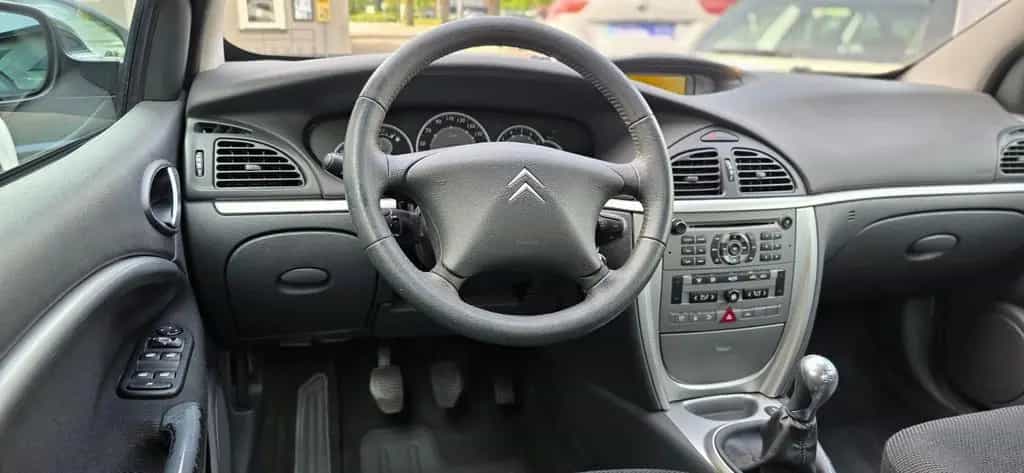 Citroën C5 Lim. 2Hd Klima Alu Zahnriemensatz + TÜV Neu 05/2006-photo-22