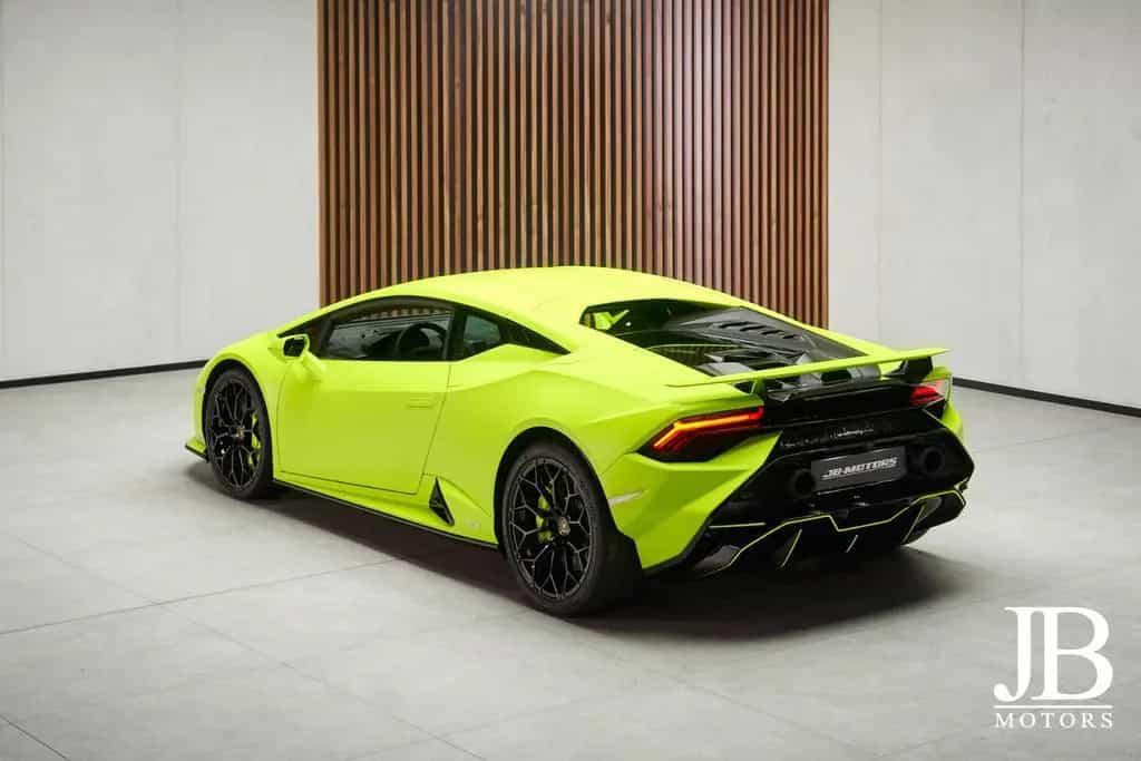Lamborghini Huracán Tecnica 60ani Carbon Lift Racing Seats 01/2024-photo-1