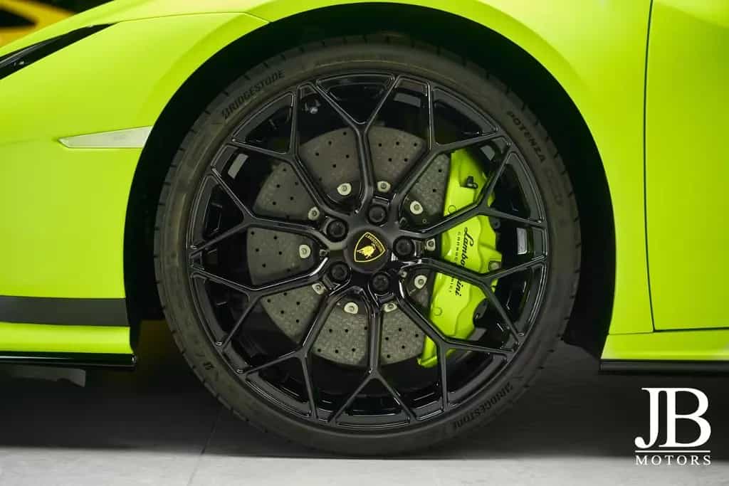 Lamborghini Huracán Tecnica 60ani Carbon Lift Racing Seats 01/2024-photo-10