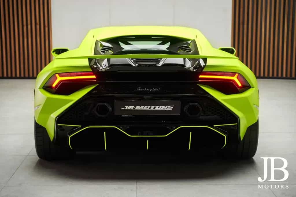 Lamborghini Huracán Tecnica 60ani Carbon Lift Racing Seats 01/2024-photo-15