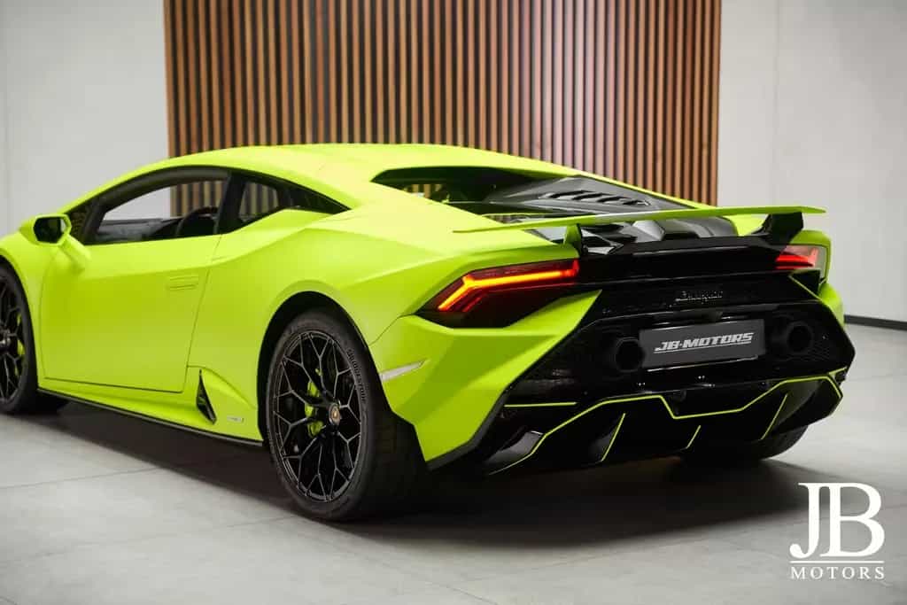 Lamborghini Huracán Tecnica 60ani Carbon Lift Racing Seats 01/2024-photo-17