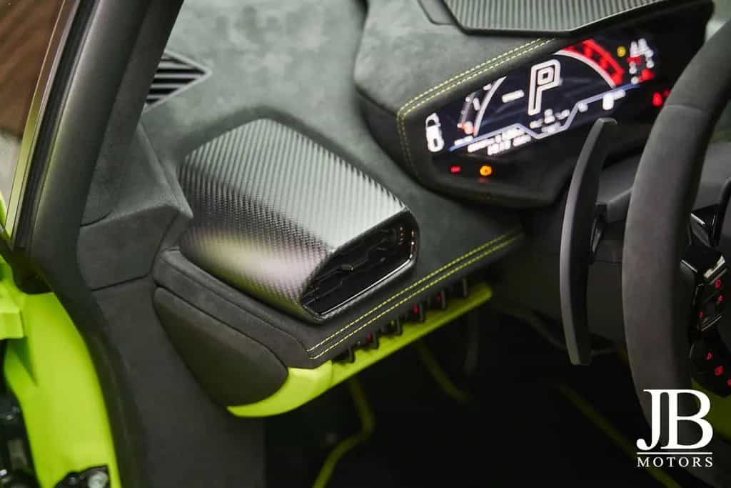 Lamborghini Huracán Tecnica 60ani Carbon Lift Racing Seats 01/2024-photo-35