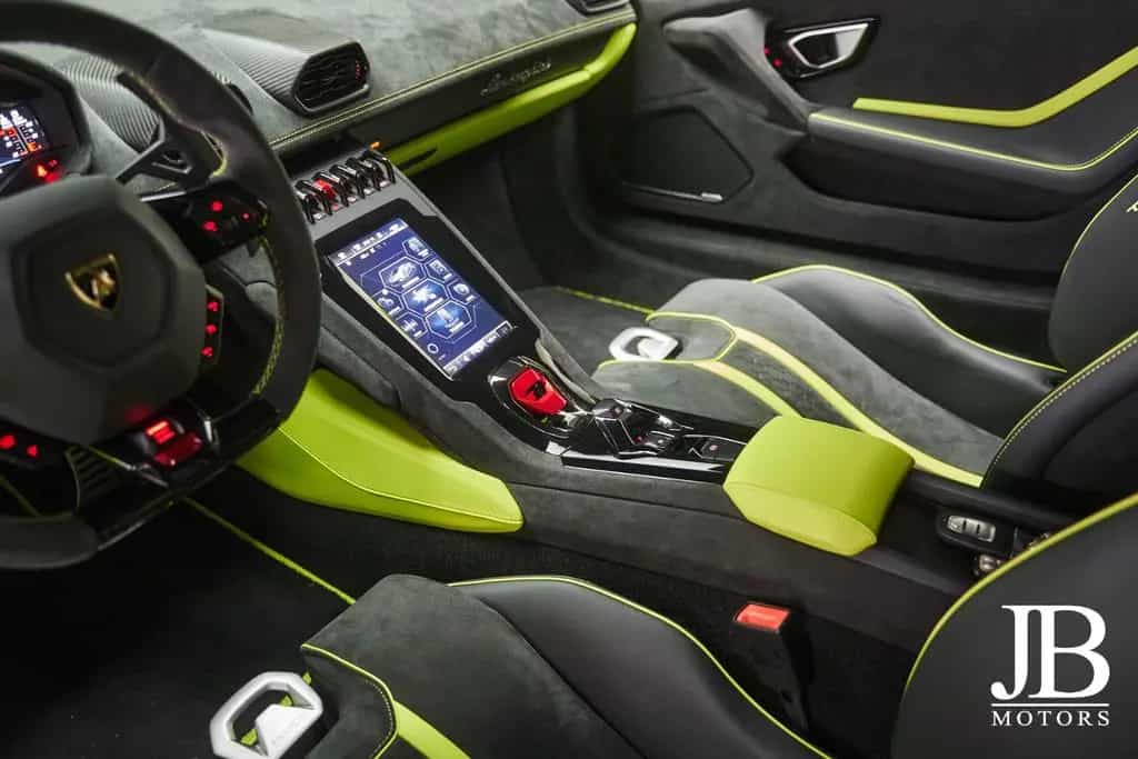Lamborghini Huracán Tecnica 60ani Carbon Lift Racing Seats 01/2024-photo-36