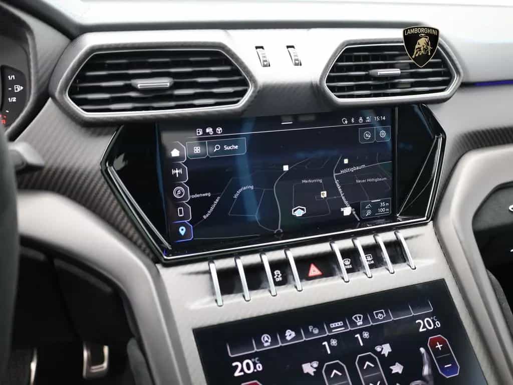 Lamborghini Urus Performante I Lamborghini Hamburg 08/2023-photo-13