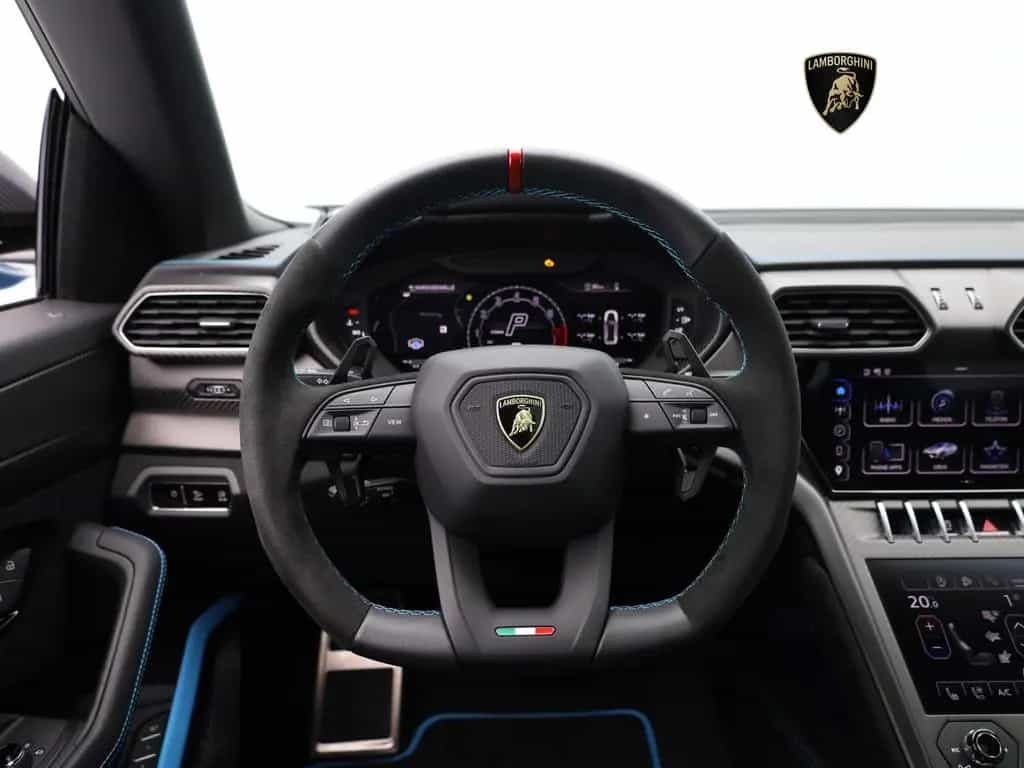 Lamborghini Urus Performante I Lamborghini Hamburg 08/2023-photo-17