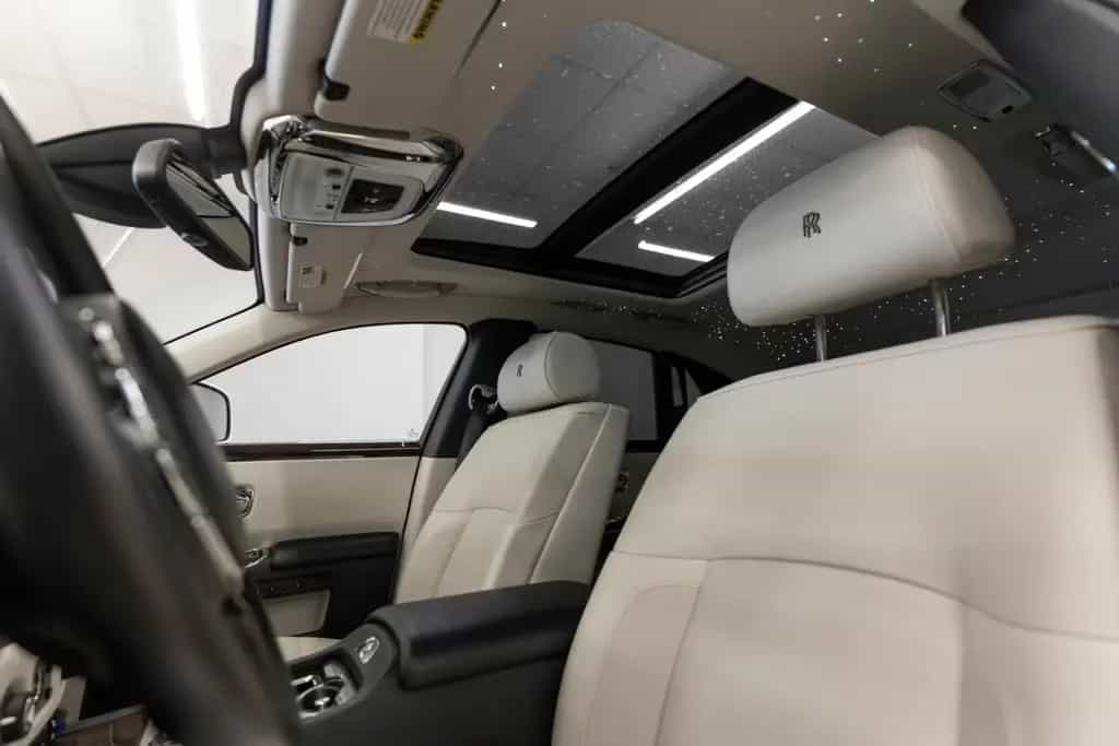 Rolls-Royce Ghost V12 TWO TONE FACELIFT STERNHIMMEL KÜHLBOX 10/2011-photo-13