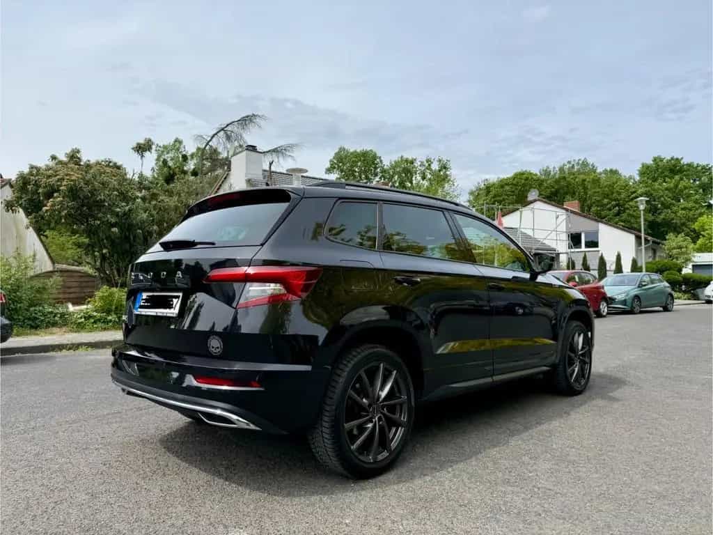 Skoda Karoq 1.5l TSI DSG SPORTLINE 12/2019-photo-2