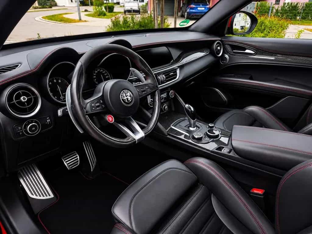 Alfa Romeo Stelvio Quadrifoglio Q4 LEDER I XEN I ALU I KAM 04/2018-photo-6