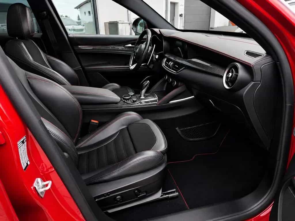 Alfa Romeo Stelvio Quadrifoglio Q4 LEDER I XEN I ALU I KAM 04/2018-photo-9
