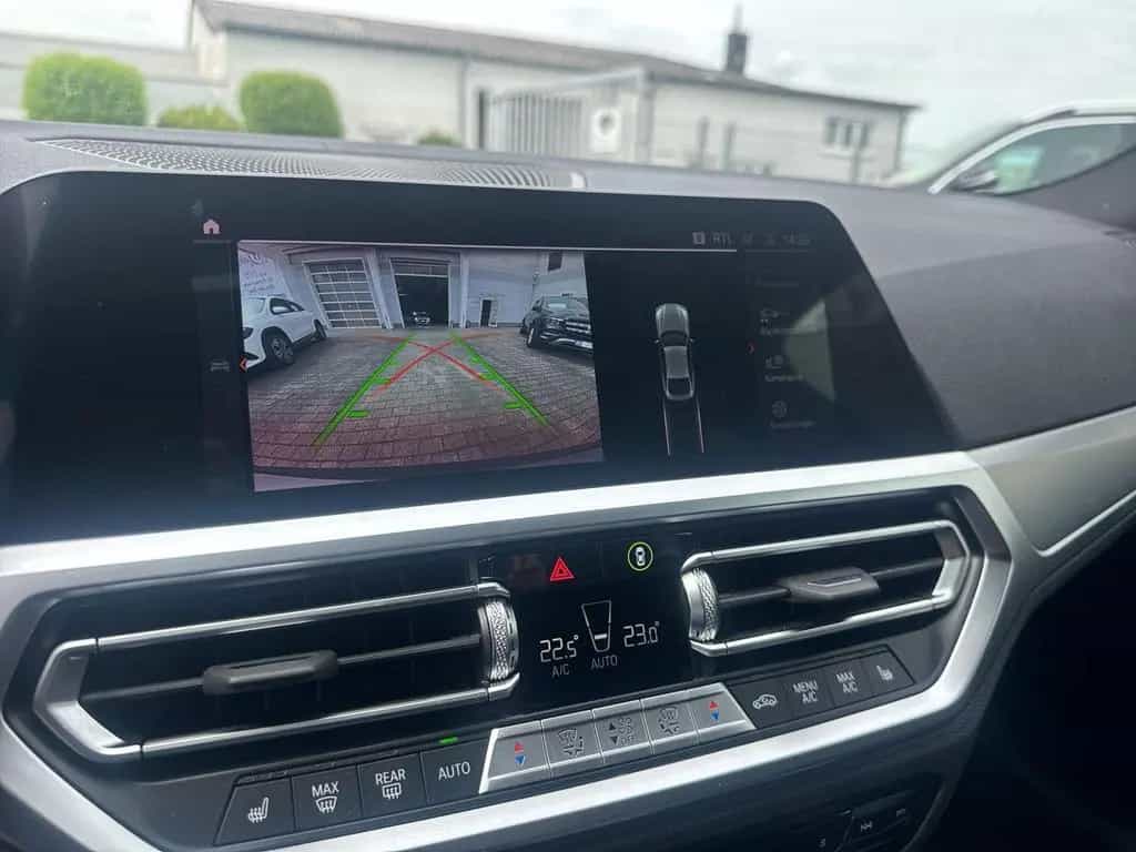 BMW 4 Series xDrive M Sport Schiebedach LED 12/2021-photo-22