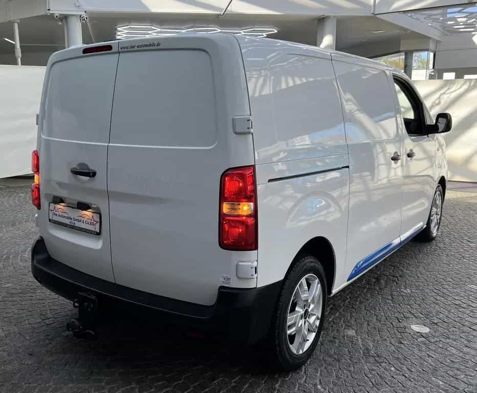 Opel Vivaro Edition M H1L2*2.0-110KW*Cargo 2 + Sicht 08/2020-photo-7