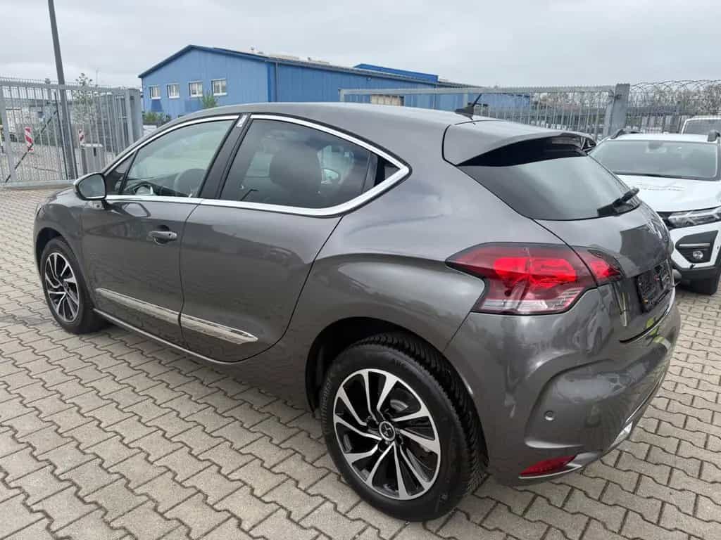 DS Automobiles DS4 DS 4 Basis 05/2016-photo-11