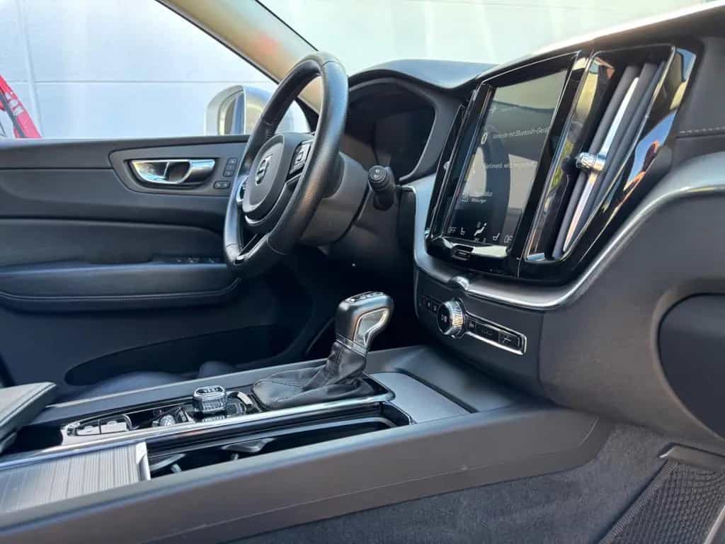 Volvo XC 60 Inscription AWD 09/2018-photo-16