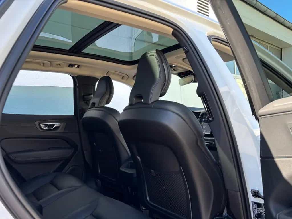 Volvo XC 60 Inscription AWD 09/2018-photo-9