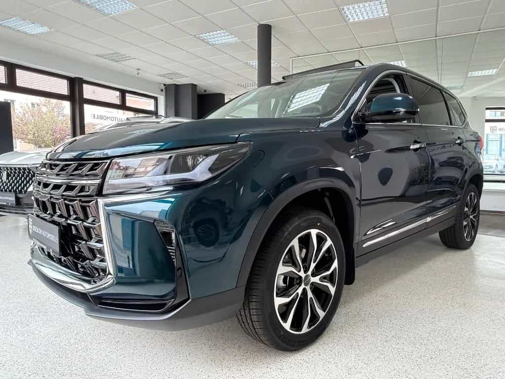 DFSK Other DFM Forthing 3 Autom. CarPlay Kamera LED Pano null-photo-1