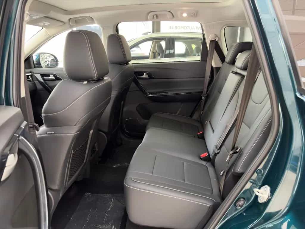 DFSK Other DFM Forthing 3 Autom. CarPlay Kamera LED Pano null-photo-23