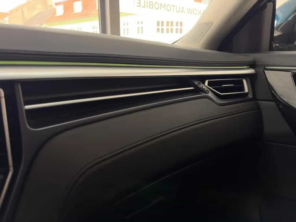 DFSK Other DFM Forthing 3 Autom. CarPlay Kamera LED Pano null-photo-25