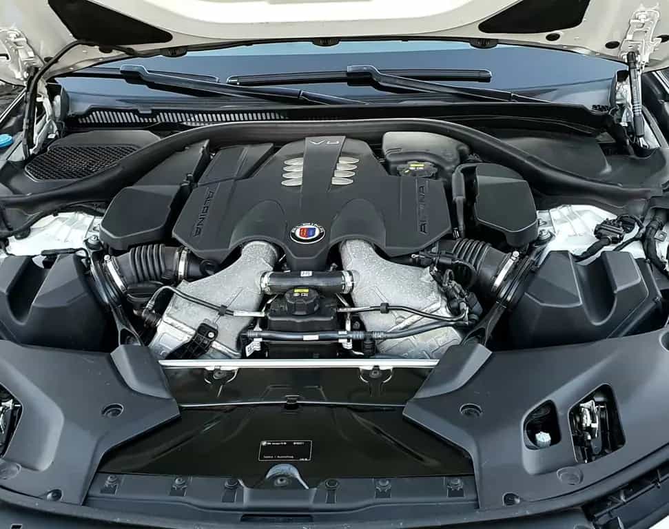 ALPINA B5 4.4 Bi-Turbo - No 296  75 tkm UNFALLFREI 11/2020-photo-12