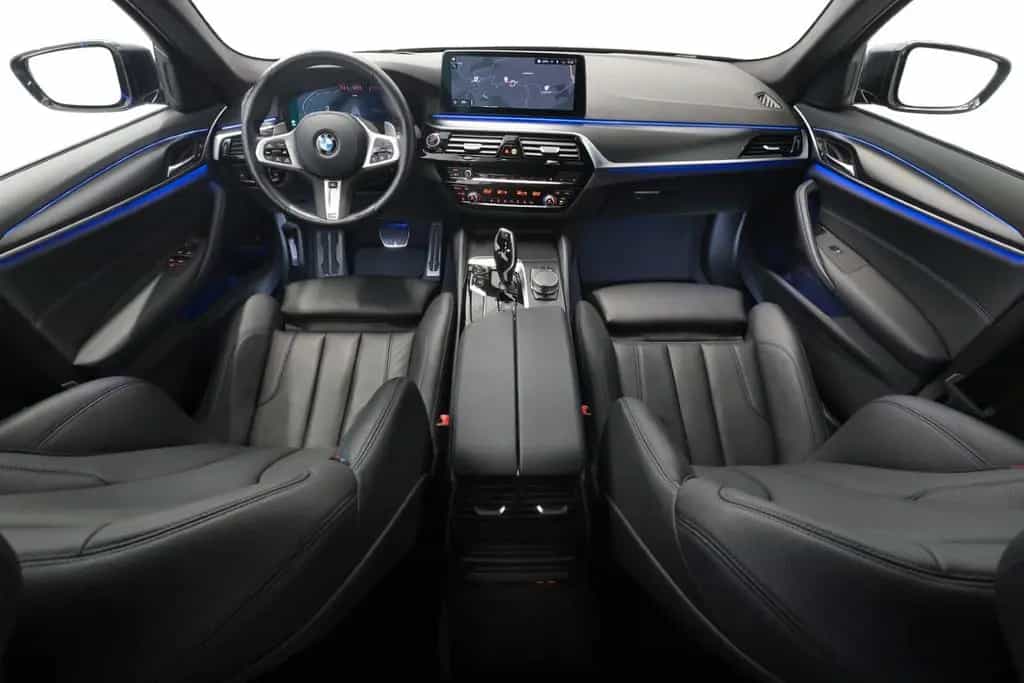 BMW 5 Series d xDrive Touring M Sport LASER ACC HUD AHK 06/2022-photo-19