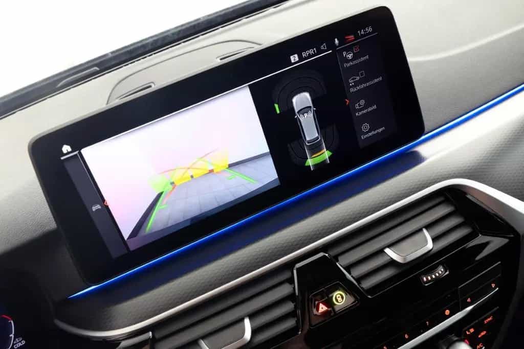 BMW 5 Series d xDrive Touring M Sport LASER ACC HUD AHK 06/2022-photo-20