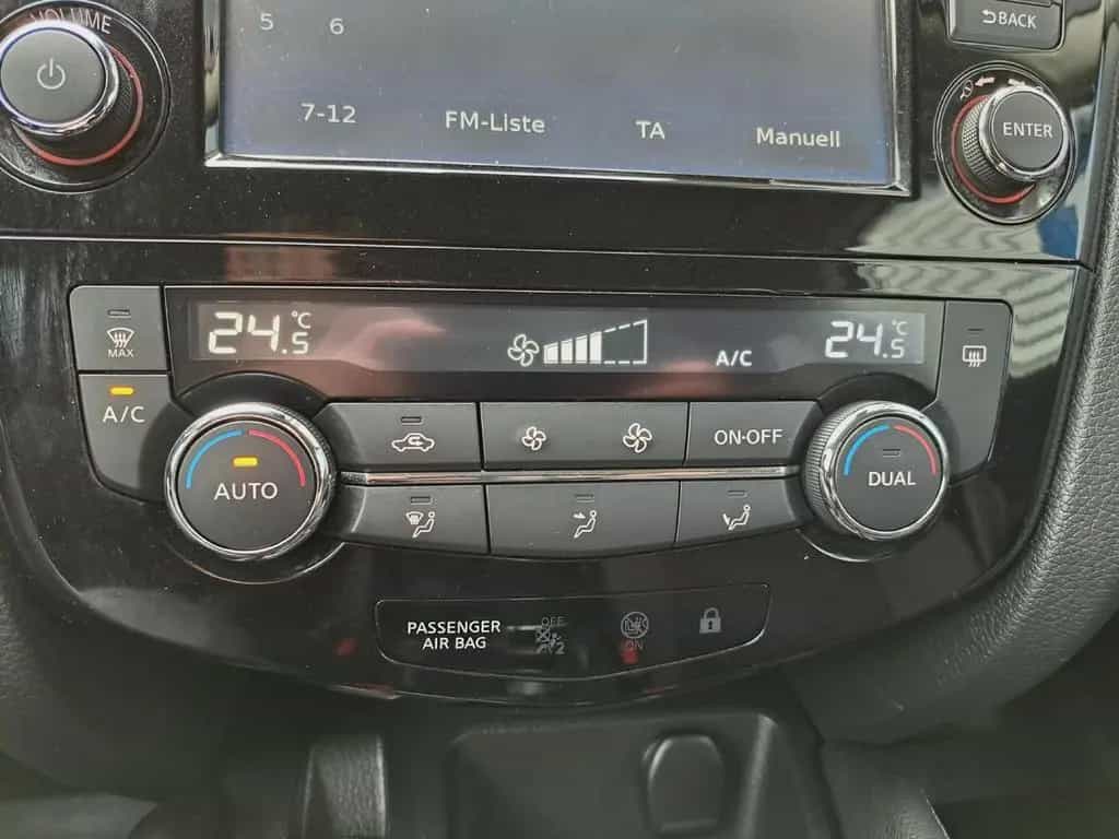 Nissan Qashqai 1,6 DIG-T *SHZ*NAVI*360 GRAD KAMERA*BLUE 05/2018-photo-14