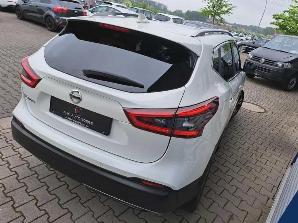 Nissan Qashqai 1,6 DIG-T *SHZ*NAVI*360 GRAD KAMERA*BLUE 05/2018-photo-3