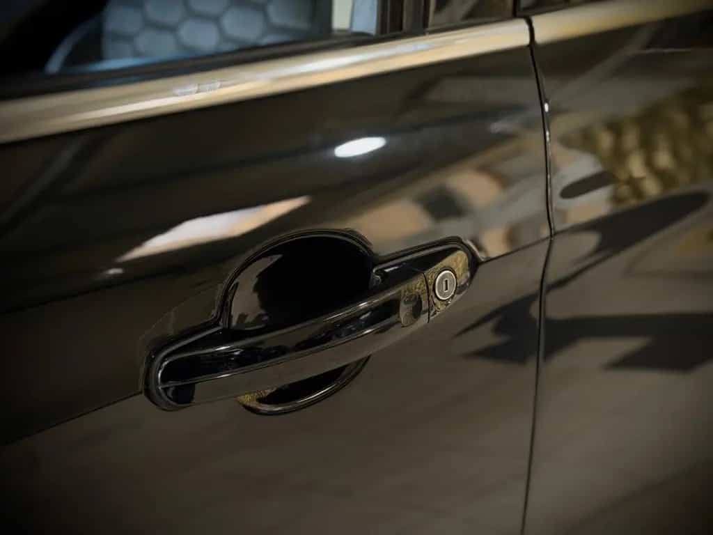 Ford Kuga 4X4 Vignale|AUTOMATIK|NAVI|LEDER|XENON|SONY 02/2018-photo-28