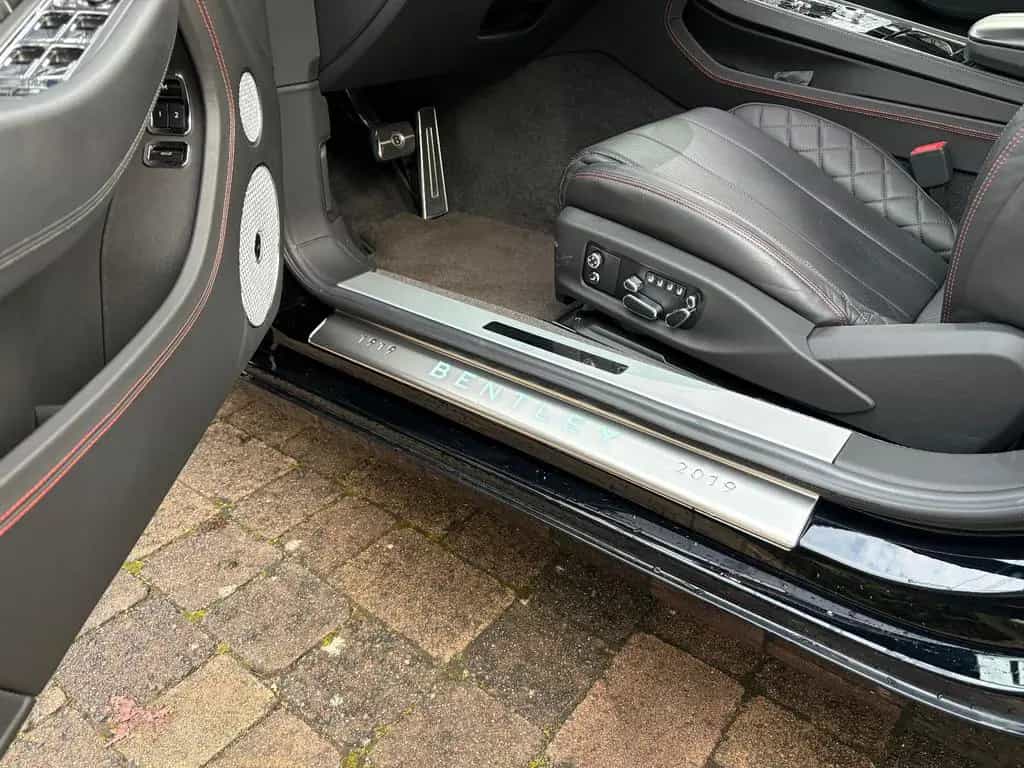 Bentley Continental GT V12 Coupe Inspektion NEU 09/2019-photo-23