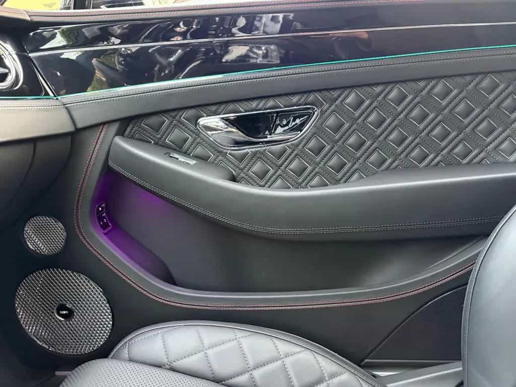 Bentley Continental GT V12 Coupe Inspektion NEU 09/2019-photo-24