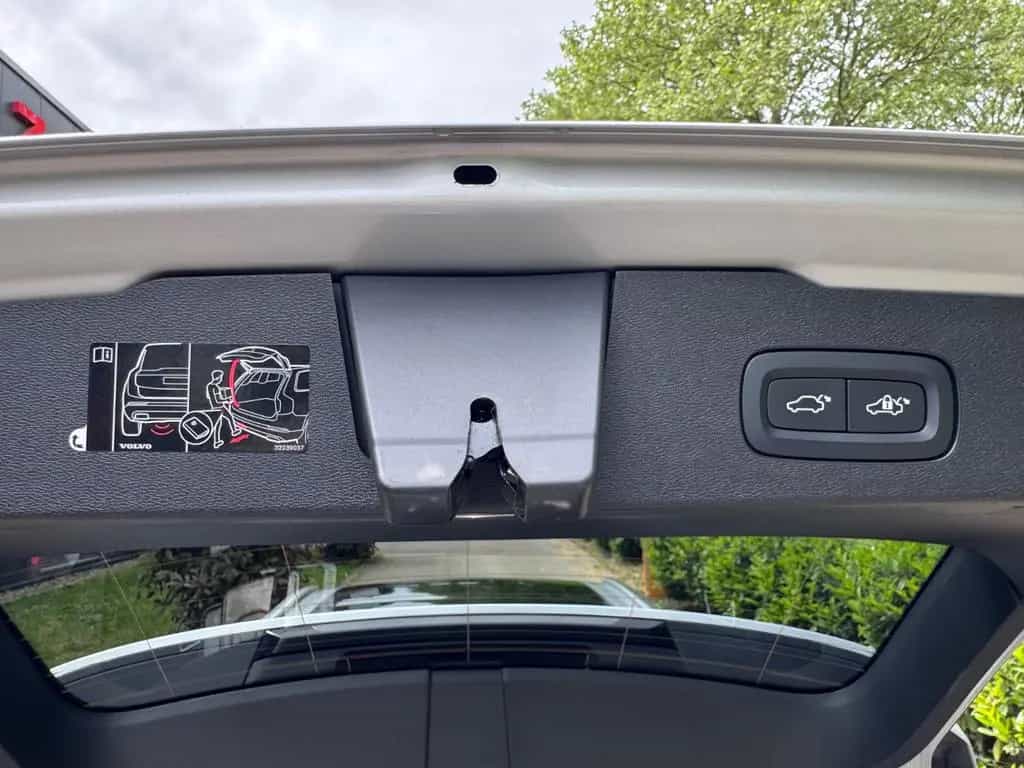 Volvo V60 Kombi Diesel,Automatik,Leder,Pan,Shz,LED,360 11/2020-photo-27
