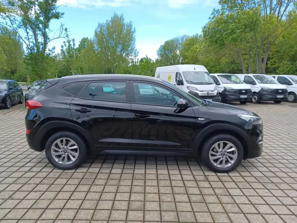 Hyundai TUCSON Lederpolster PDC SHZ LEDER KAMERA NAVI 06/2016-photo-19