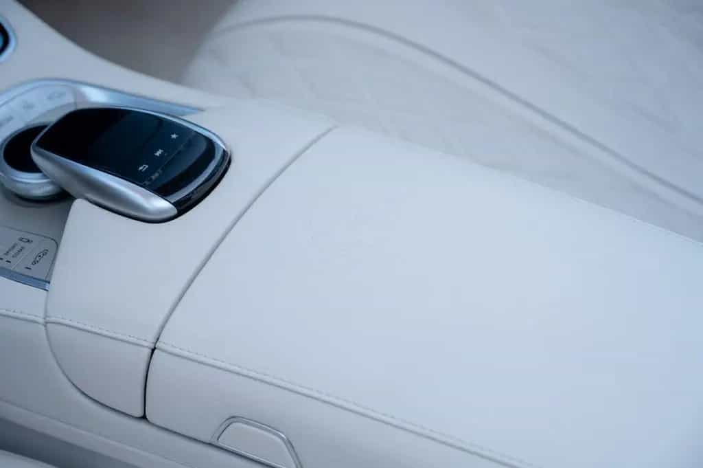 Maybach S650 Cabrio 08/2018-photo-45