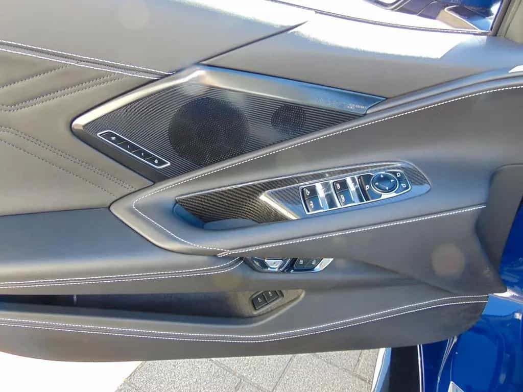 Corvette C8 E-Ray 3LZ Europamodell Front Lift Carbonfelge 07/2025-photo-11