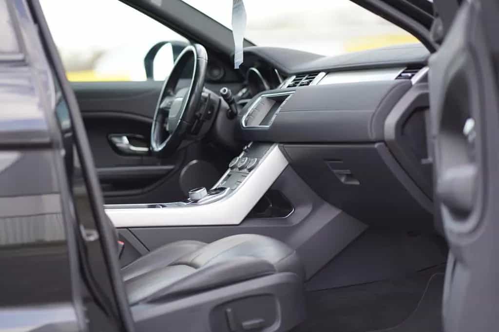 Land Rover Range Rover Rover Evoque SE Dynamic Automatik 2.Hand 08/2016-photo-4