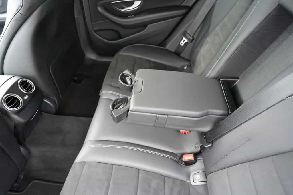Mercedes-Benz E 200 T*2.Hand*AMG Night Paket*Kamera*MBUX*SHZ* 12/2017-photo-17