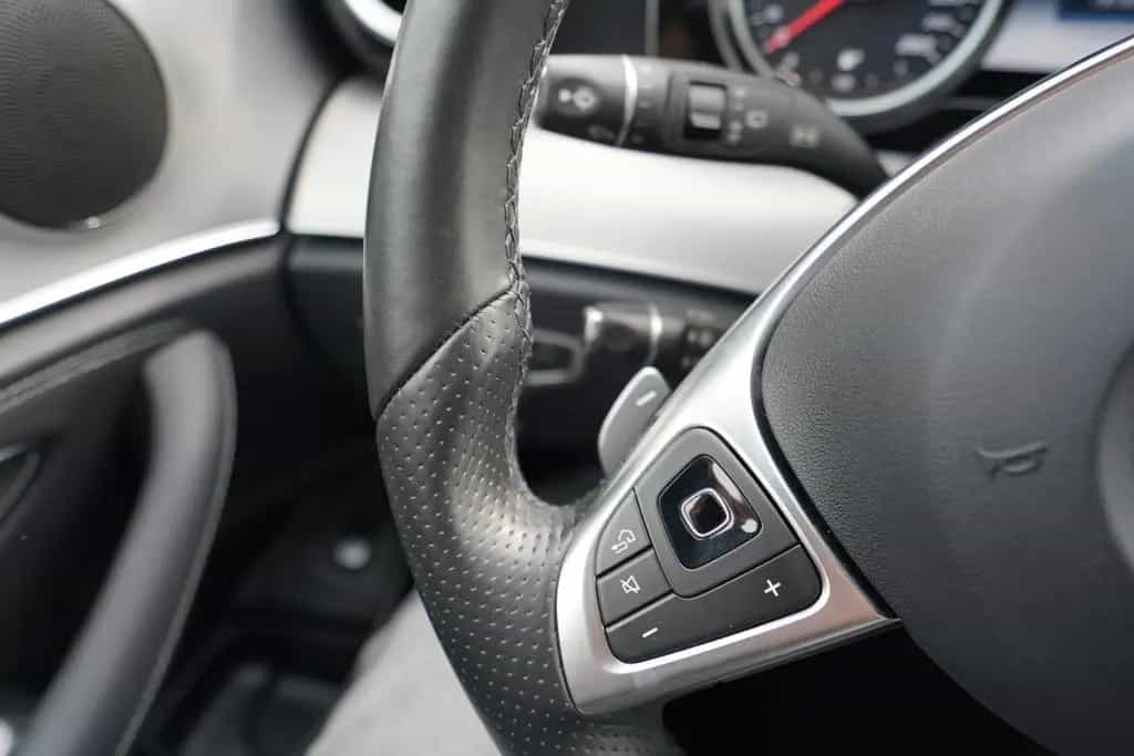 Mercedes-Benz E 200 T*2.Hand*AMG Night Paket*Kamera*MBUX*SHZ* 12/2017-photo-25
