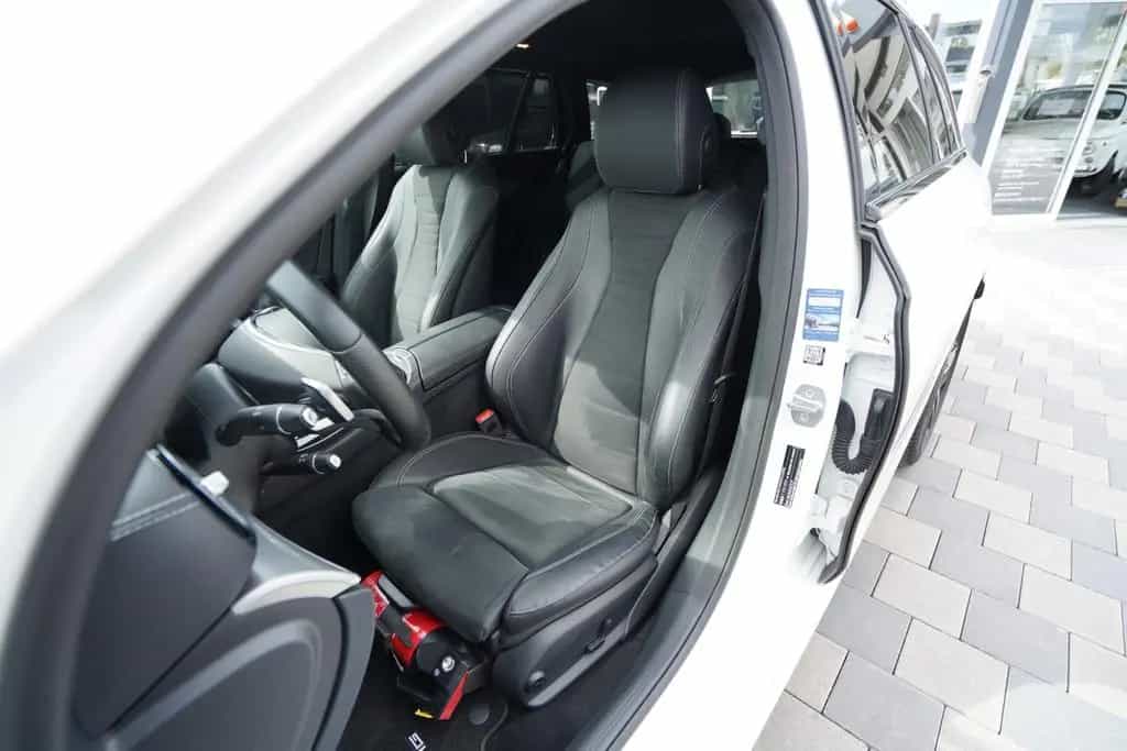 Mercedes-Benz E 200 T*2.Hand*AMG Night Paket*Kamera*MBUX*SHZ* 12/2017-photo-28