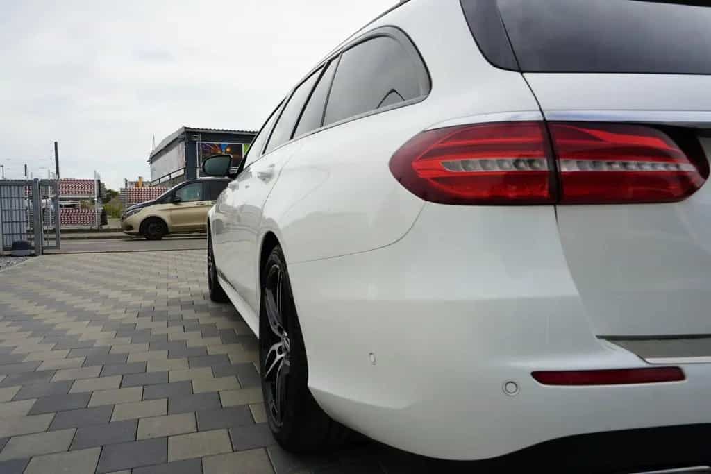 Mercedes-Benz E 200 T*2.Hand*AMG Night Paket*Kamera*MBUX*SHZ* 12/2017-photo-32