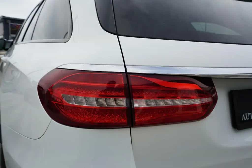 Mercedes-Benz E 200 T*2.Hand*AMG Night Paket*Kamera*MBUX*SHZ* 12/2017-photo-44